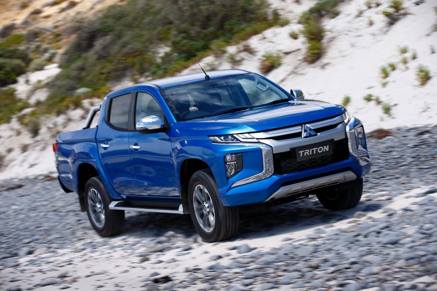  Mitsubishi Triton Double Cab 2018 года  (AU) (фото 3 из 10)